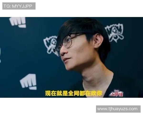 和平精英热议FPX实力引发讨论玩家对战队表现的不同看法